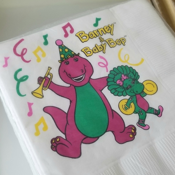 ❗Vintage 90s Barney Birthday Party Napkin Set❗ - Picture 2 of 3